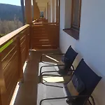 Apartament Moderna *