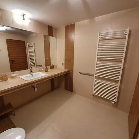 Moderna Apartment